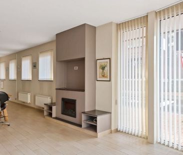 Gelijkvloers app. te huur in Zwijndrecht voor € 760 met 1 slaapkamer - Photo 1