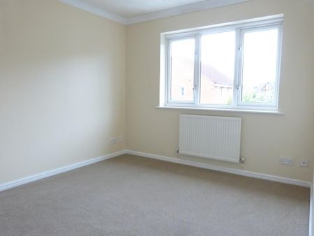 4 bedroom detached house to rent - Photo 5