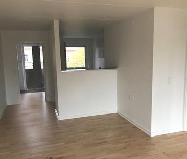 Nyrenoveret 2-værelses lejlighed i Odense - Foto 6