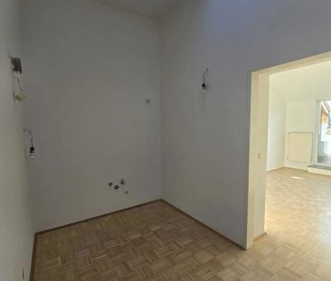 Moderne, sehr helle Dachgeschosswohnung mit hofseitiger Terrasse - ... - Photo 3
