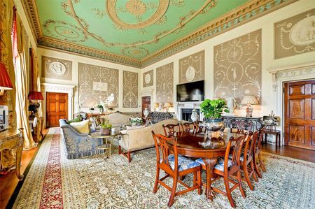 Short Let - Forming part of the Grade I listed building and set in fifty acres of gardens and grounds, this stunning furnished apartment offers grand accommodation. - Photo 2