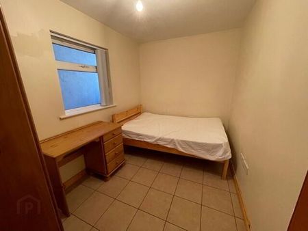Flat 1-75 Fitzroy Avenue, Belfast, BT7 1HT - Photo 5