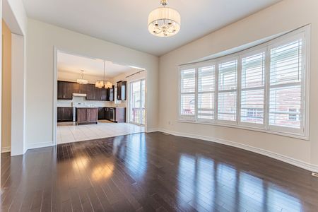 For Lease - 127 Alpaca Drive, Richmond Hill, Ontario - Photo 4