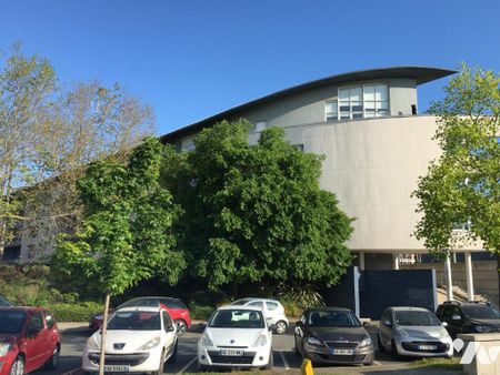 Type 1 / Studio meublé DOUTRE - Photo 5