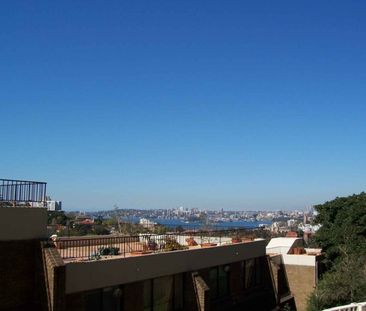 STUDIO IN NEUTRAL BAY WITH VIEWS! - Photo 4