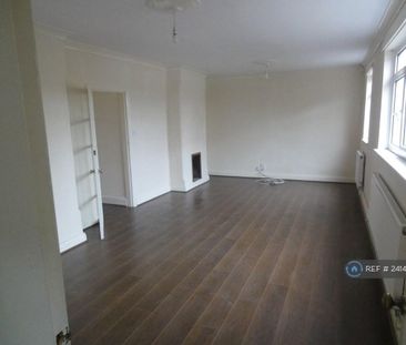 2 bedroom bungalow to rent - Photo 2