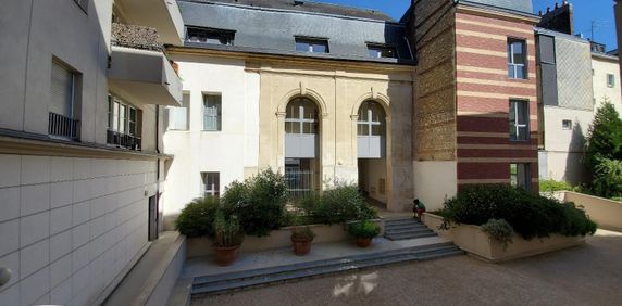 Location Appartement 3 pièces 67m² ROUEN 76000 - Photo 2