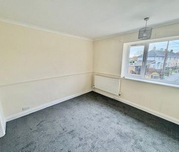 Woodsford Grove, Clifton, Property for rent - Photo 2