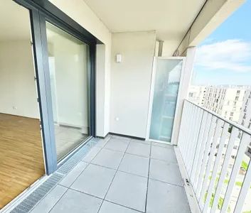 LOGGIATRAUM | EXKLUSIVE 2 ZIMMER IN TOPLAGE | HOCHWERTIGE AUSSTATTUNG - Photo 2