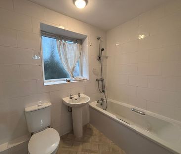 Moseley Avenue, Coundon - Photo 5