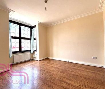 Hanworth Road, Hounslow, TW4 - Photo 2