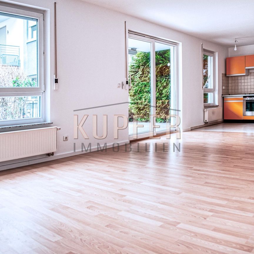 Schöne 3-Zi-Stadtwohnung mit großer Terrasse in zentraler Lage! - Photo 1