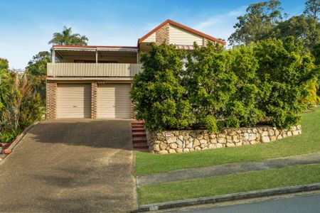 12 Sapium Street, Kingston QLD 4114 - House For Rent | Domain - Photo 5