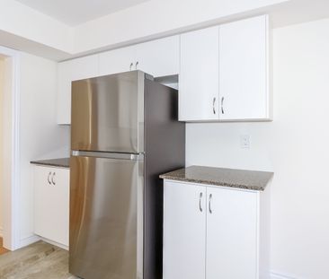 For Lease - 12 Bannister Road Unit# 1, Barrie, Ontario - Photo 1