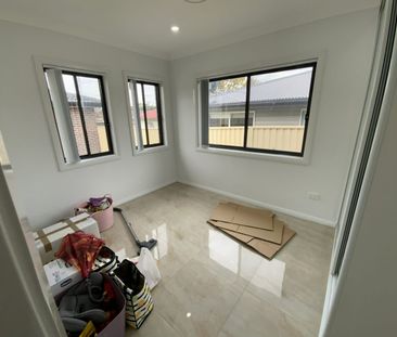 Near New four-bedroom house for rent - Photo 2