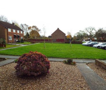 2 bedroom maisonette to rent - Photo 4