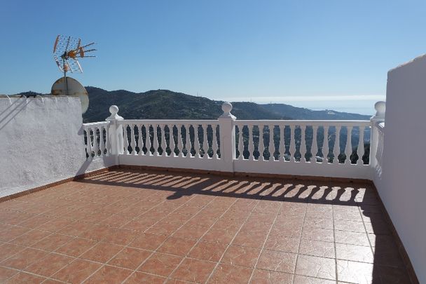 Country Home for rent in Torrox - Photo 1