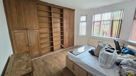 9 bedroom house to rent - Photo 2