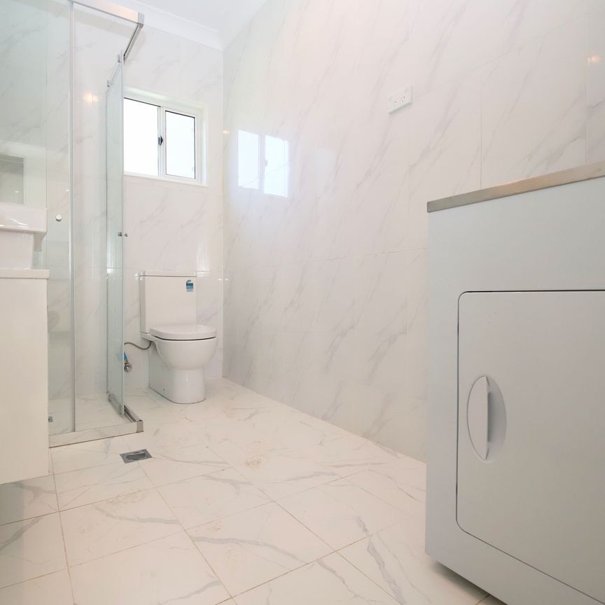 Brand New Two Bedroom Granny Flat with Water Included - Photo 1