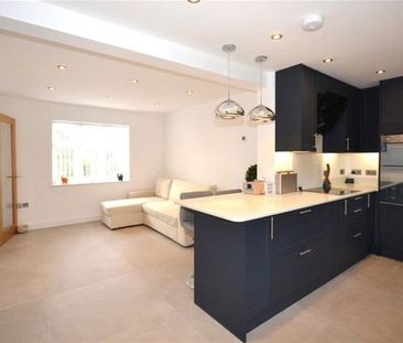 4 bedroom house to rent - Photo 2