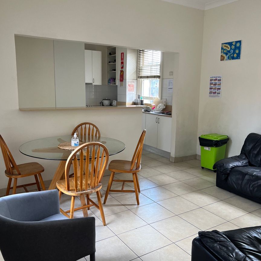 Darlington - Photo 1