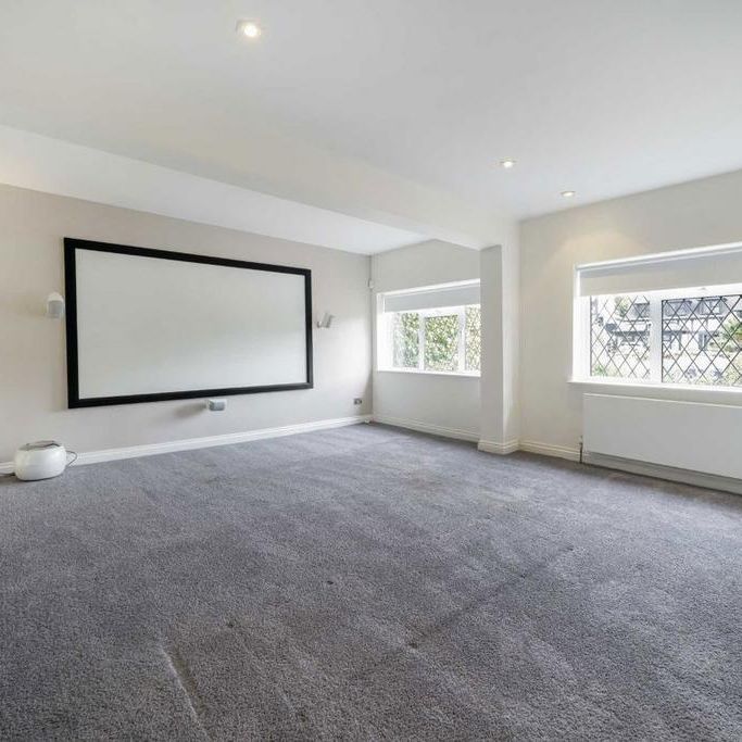 5 bedroom house to rent - Photo 1