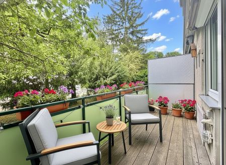 Direkt in Nußdorf neben traditionsreichen Heurigen | Loggia in den ruhigen Innenhof | teilmöbliert | inkl. Garage | 4-Zimmer - Foto 4