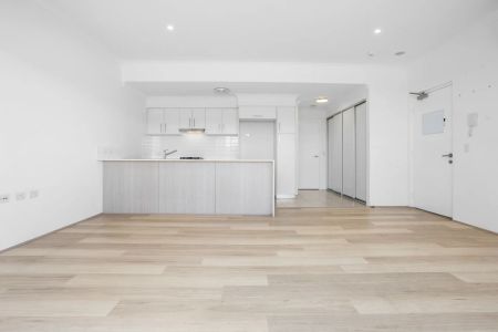 One Bedroom Apartment Opposite Beeliar Village - Photo 3