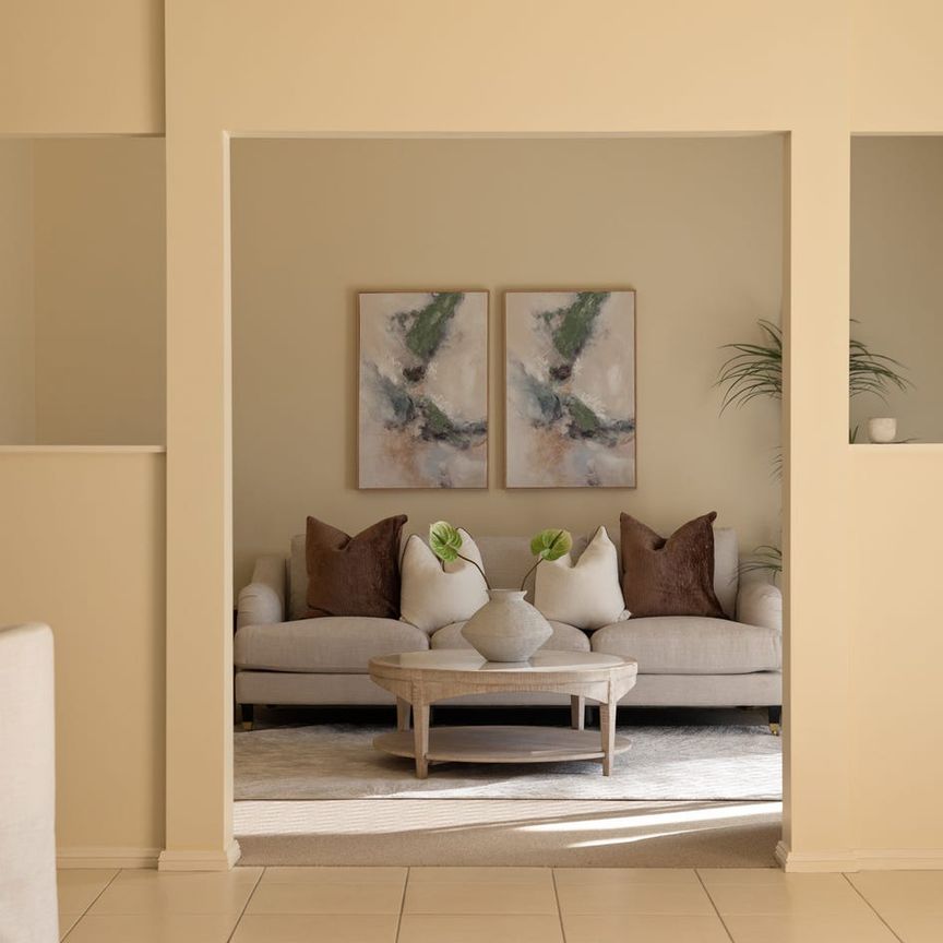 Premium Family Residence! - Photo 1