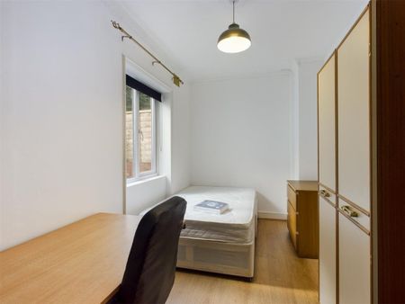 Colbourne Avenue, Brighton - Photo 5