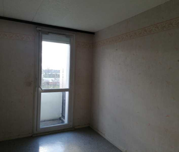 Location : Appartement 4 pièces 71 m2 – GRAND CHARMONT - Photo 5