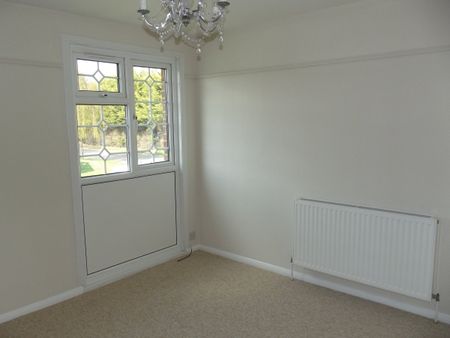 3 bedroom terraced house to rent - Photo 4