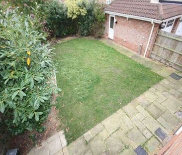 Barnham Close, Chapel Break, Norwich - Photo 2