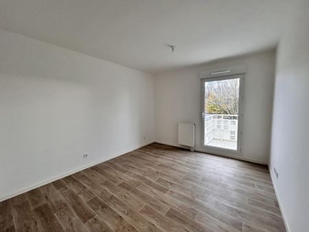 Location Appartement 2 pièces 46m² COLOMBELLES 14460 - Photo 3