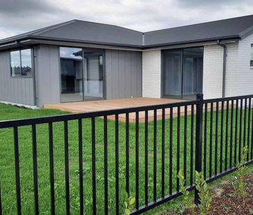 Family Home in Rolleston - Photo 4