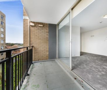 Naturally Lit Park Side Apartment - Photo 3