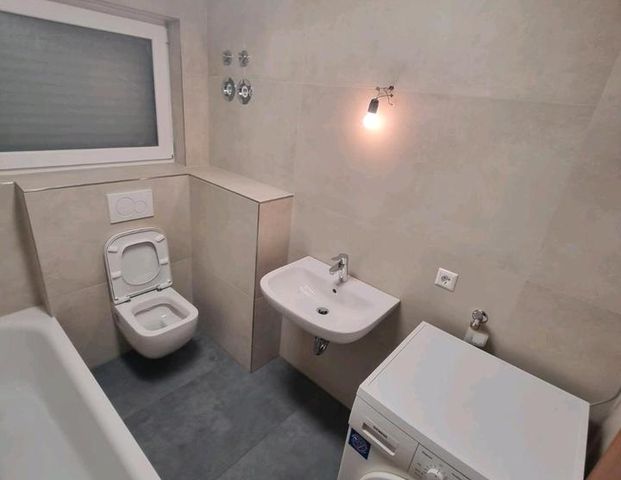 Wunderschöne 2-Zimmer-Wohnung in Stuttgart-Sommerrain - Photo 1