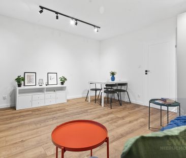 Jasne mieszkanie w świetnej lokalizacji — od zaraz - Photo 1