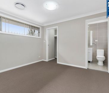 Perfect Modern Home - Photo 2