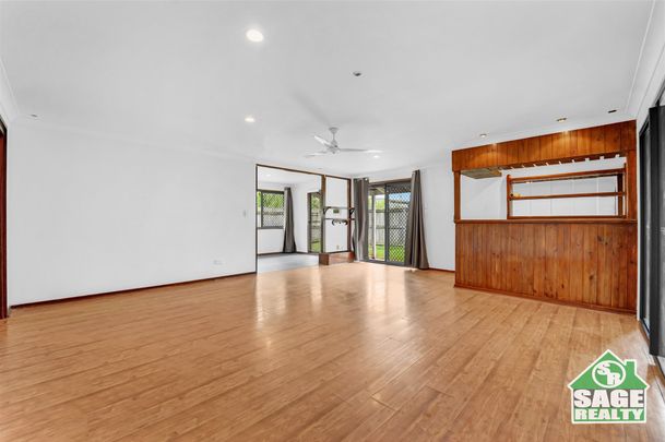 835A Kingston Road, Waterford West - Spacious 3 Bedroom House with Carport - Photo 1