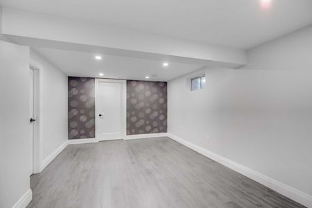For Lease - 901 Brimorton Drive Unit# Bsmt, Toronto, Ontario - Photo 4