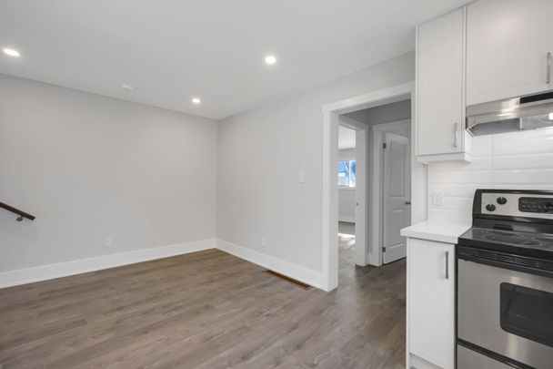 For Lease - 89 Orchard View Boulevard Unit# Main Floor, Oshawa, Ontario - Photo 1
