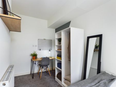 2 bedroom flat to rent - Photo 4