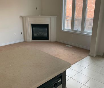 For Lease - 36 Turnhouse Crescent, Markham, Ontario - Photo 2