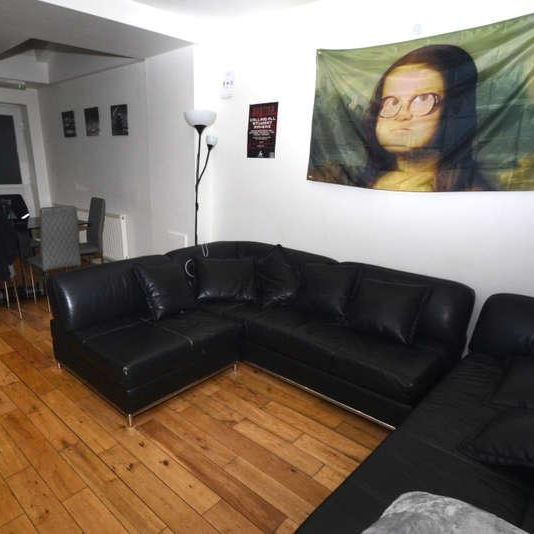 Furness Road, Fallowfield, Manchester, M14 - Photo 1