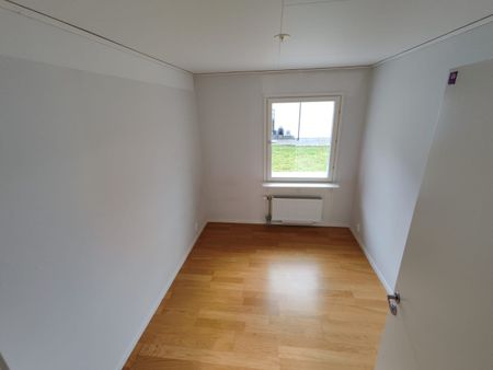 Kaxbergsvägen, Södertälje - Photo 3