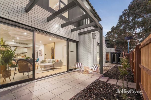 3/39 Liberty Parade, Ivanhoe - Photo 1