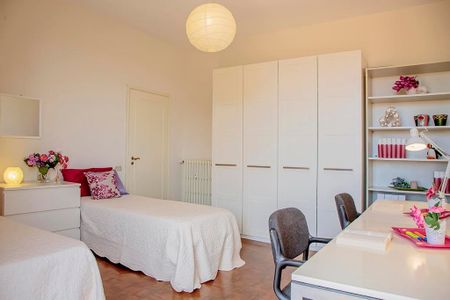 Via del Ponte alle Mosse, Florence, Tuscany 50144 - Photo 4