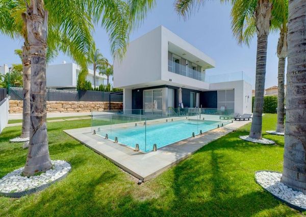 3 room luxury Villa for rent in Finestrat, Valencia
