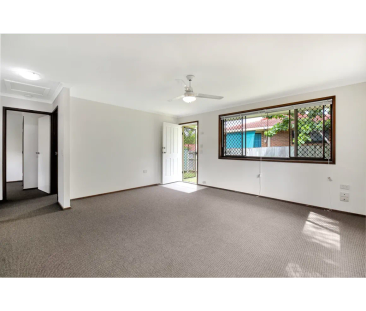 2/7 Tomkins Place, Southport, Qld 4215 - Photo 2